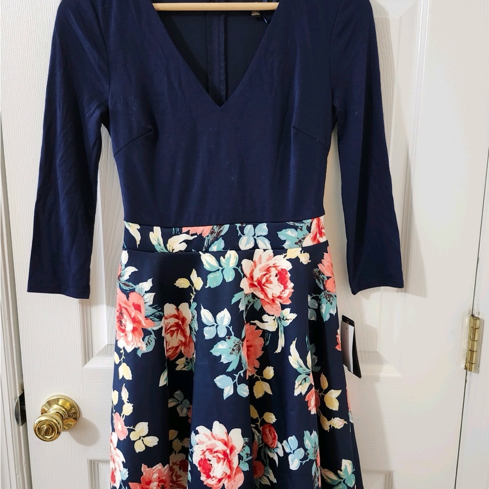 Long sleeve navy blue coral dress